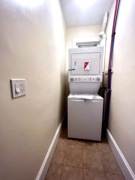 3 bed, 1 bath apartment for rent at 102 Trowbridge St Unit 2L, Mid Cambridge — photo 15 of 16