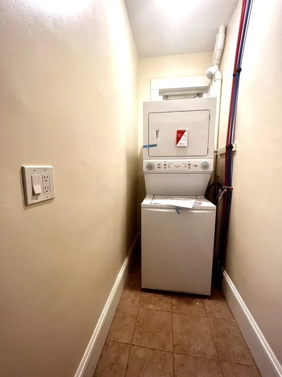 3 bed, 1 bath apartment for rent at 102 Trowbridge St Unit 3L, Mid Cambridge — photo 17 of 19