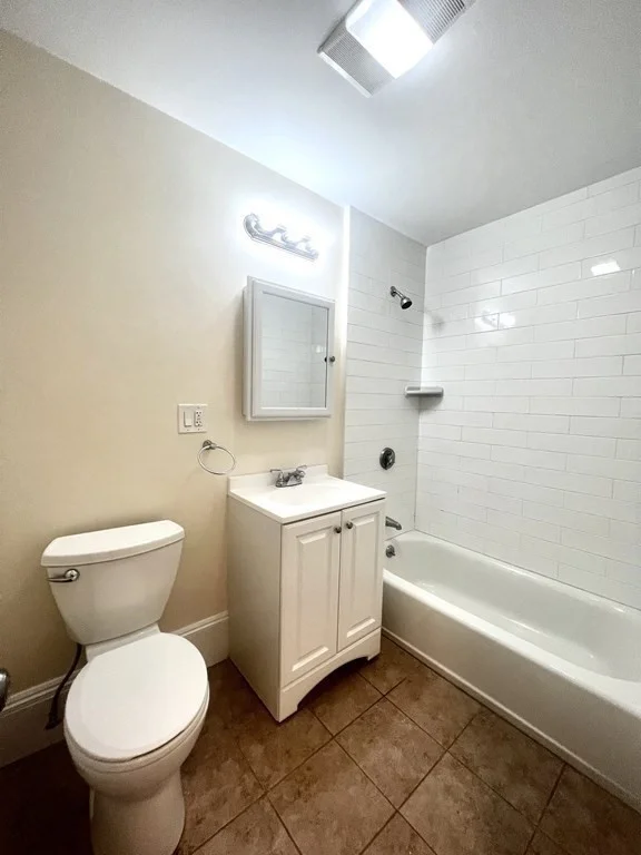 3 bed, 1 bath apartment for rent at 102 Trowbridge St Unit 3L, Mid Cambridge — photo 9 of 19
