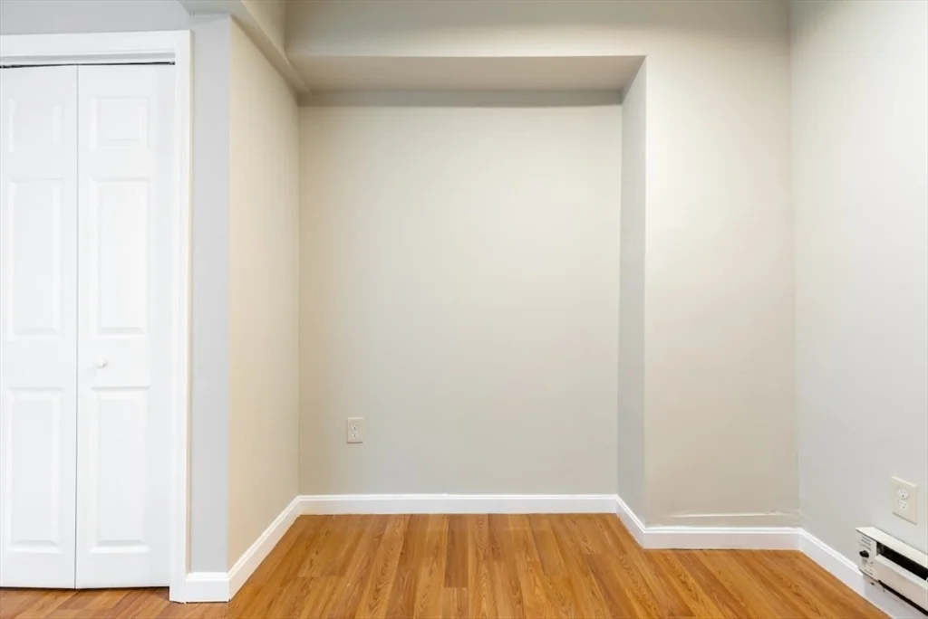 3 bed, 2 bath apartment for rent at 102 Tyler St Unit 4, Chinatown — photo 17 of 28
