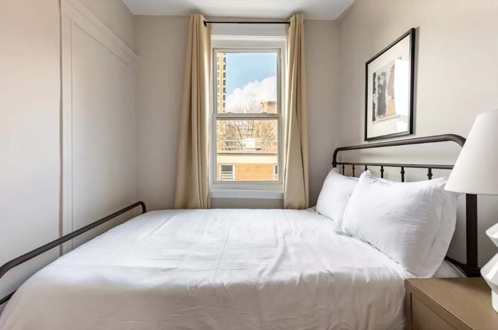 3 bed, 2 bath apartment for rent at 102 Tyler St Unit 4, Chinatown — photo 21 of 28