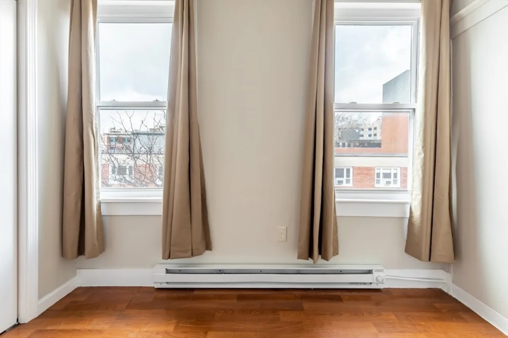 3 bed, 2 bath apartment for rent at 102 Tyler St Unit 4, Chinatown — photo 25 of 28