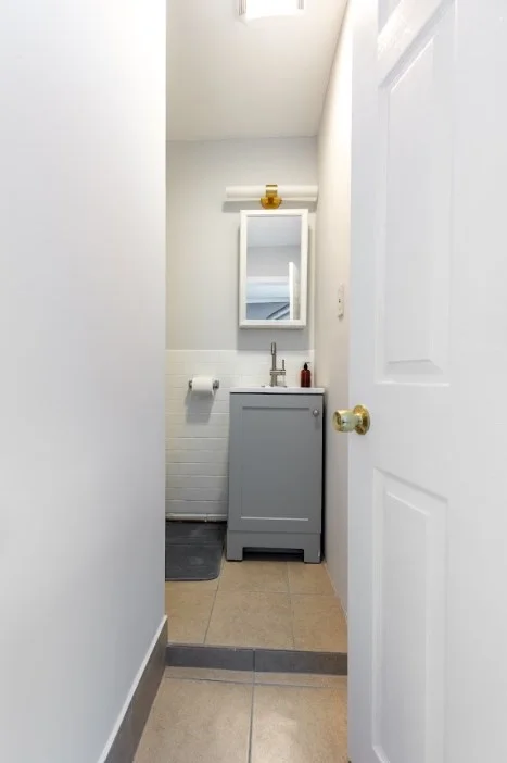 3 bed, 2 bath apartment for rent at 102 Tyler St Unit 4, Chinatown — photo 10 of 28
