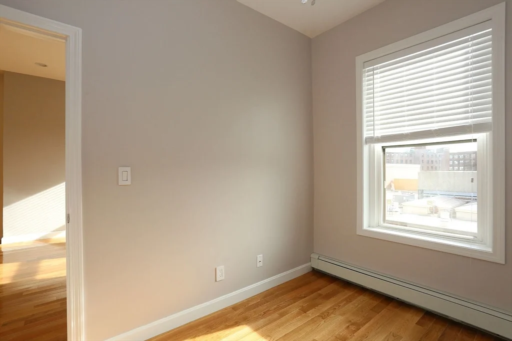 2 bed, 1 bath apartment for rent at 102 Union Park St Unit 3, South End — photo 12 of 14
