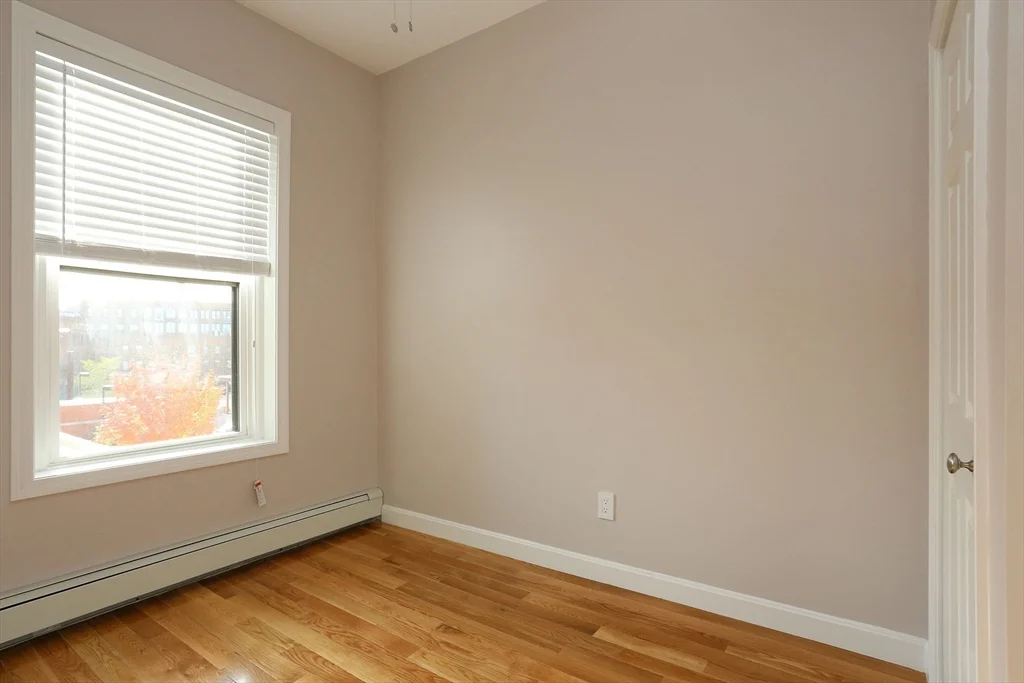 2 bed, 1 bath apartment for rent at 102 Union Park St Unit 3, South End — photo 11 of 14