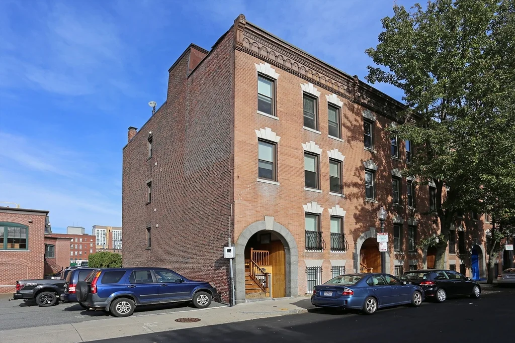 2 bed, 1 bath apartment for rent at 102 Union Park St Unit 3, South End — photo 14 of 14
