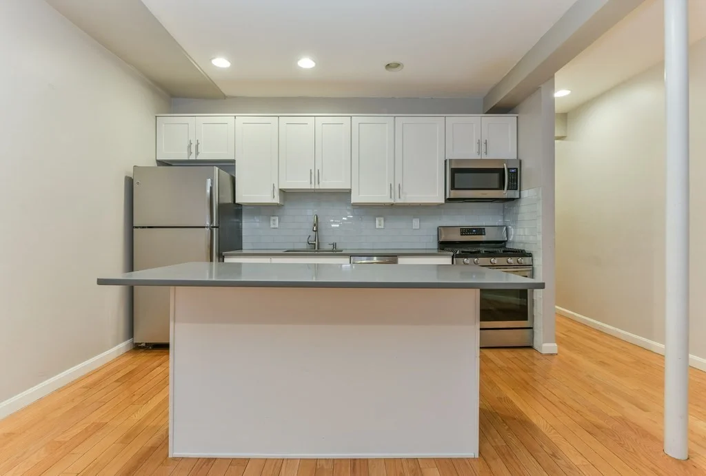 2 bed, 1 bath apartment for rent at 102 Union Park St Unit B, South End — photo 2 of 16