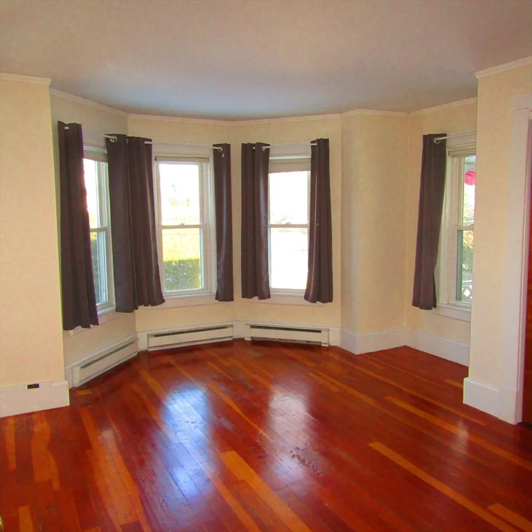 2 bed, 1 bath apartment for rent at 102 Vernon St Unit 2, Northampton — photo 12 of 14