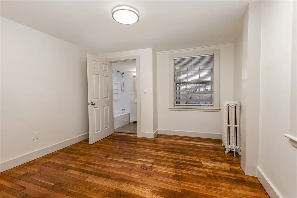 1 bed, 1 bath apartment for rent at 102 Washington St Unit 1, Old Town — photo 8 of 14