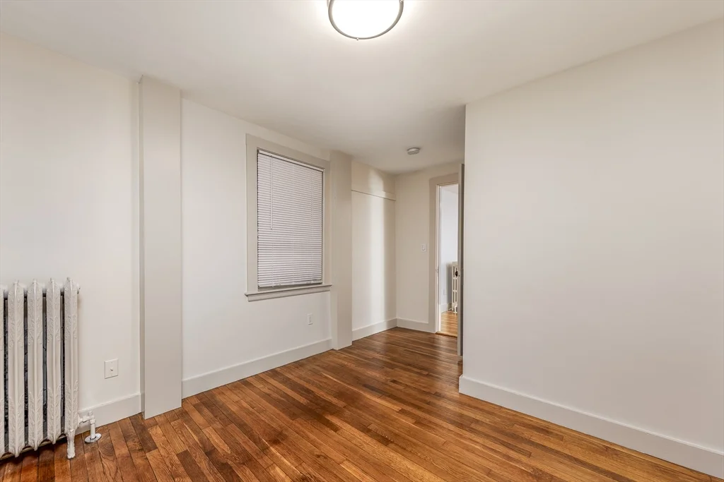 1 bed, 1 bath apartment for rent at 102 Washington St Unit 1, Old Town — photo 9 of 14