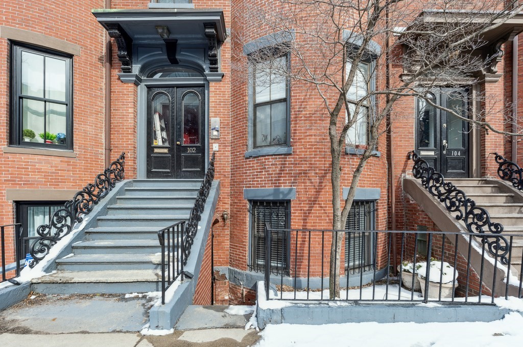 2 bed, 1 bath apartment for rent at 102 West Brookline St Unit B, South End — photo 18 of 18