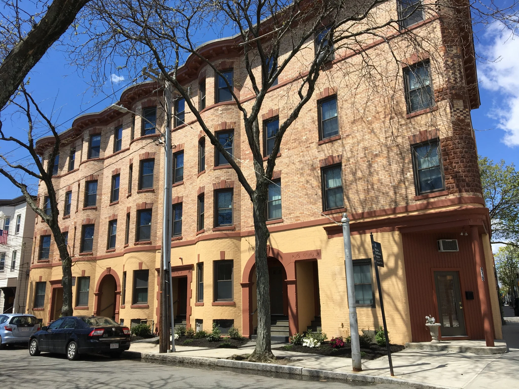 2 bed, 1 bath apartment for rent at 102 Willow St Unit 2, Wellington-Harrington — photo 6 of 8
