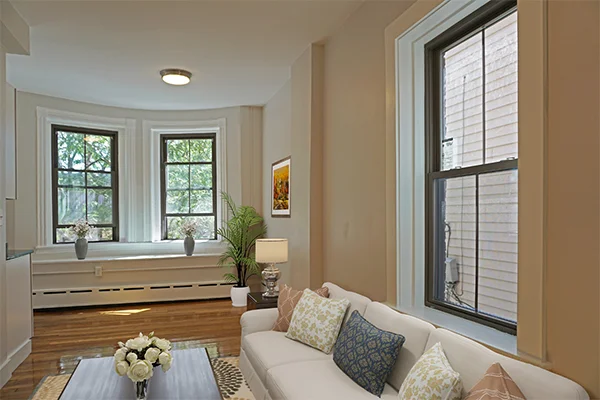 2 bed, 1 bath apartment for rent at 102 Willow St Unit 2, Wellington-Harrington — photo 2 of 8