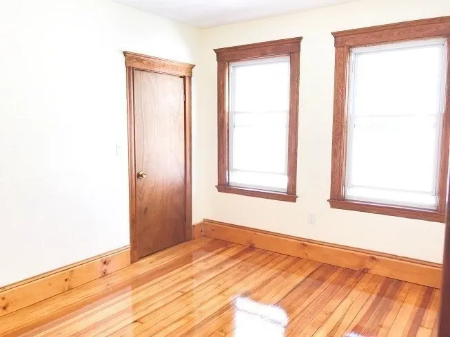 4 bed, 2 bath apartment for rent at 1020 Fellsway Unit 1020, Medford — photo 11 of 20