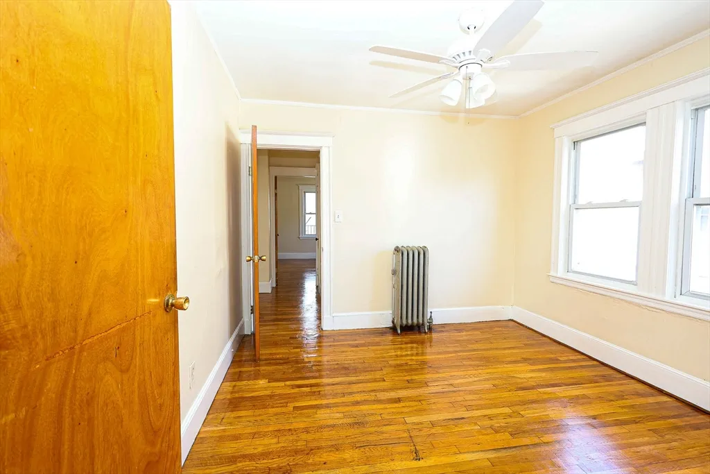 3 bed, 1 bath apartment for rent at 1021-1023 Canterbury St Unit 3, Boston — photo 19 of 20