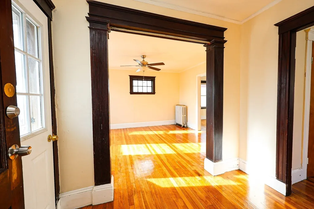 3 bed, 1 bath apartment for rent at 1021-1023 Canterbury St Unit 3, Boston — photo 16 of 20