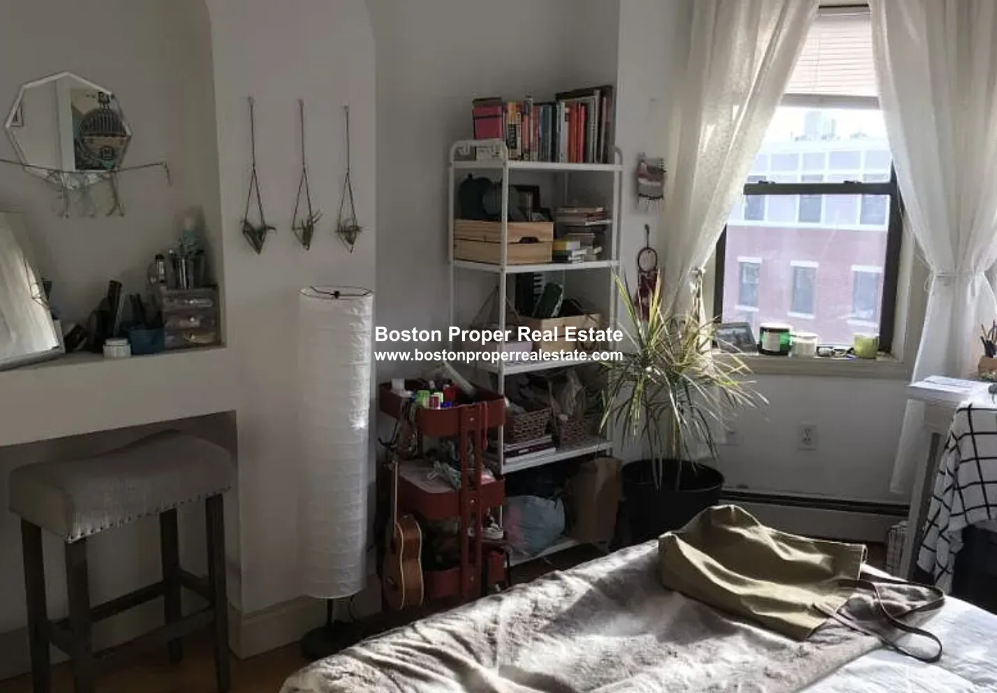 3 bed, 1 bath apartment for rent at 1021 Tremont St Unit 1, South End — photo 7 of 11