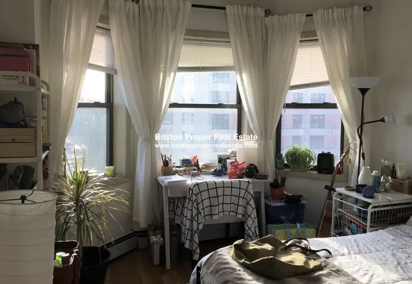 3 bed, 1 bath apartment for rent at 1021 Tremont St Unit 1, South End