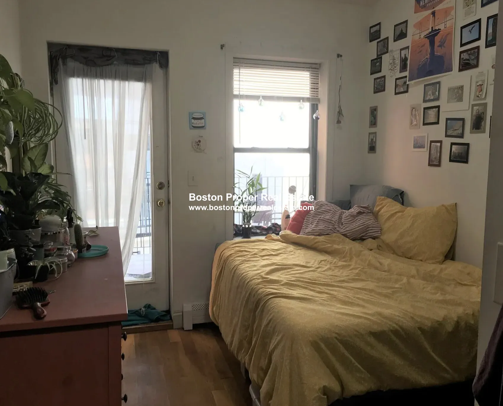 4 bed, 1 bath apartment for rent at 1021 Tremont St Unit 2, Roxbury — photo 5 of 10
