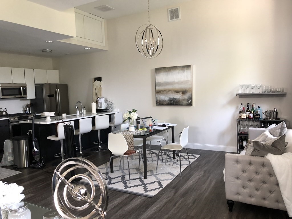 2 bed, 2 bath apartment for rent at 1022 Hancock St Unit 106, Quincy Center — photo 1 of 12