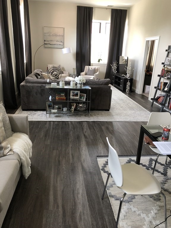 2 bed, 2 bath apartment for rent at 1022 Hancock St Unit 106, Quincy Center — photo 2 of 12