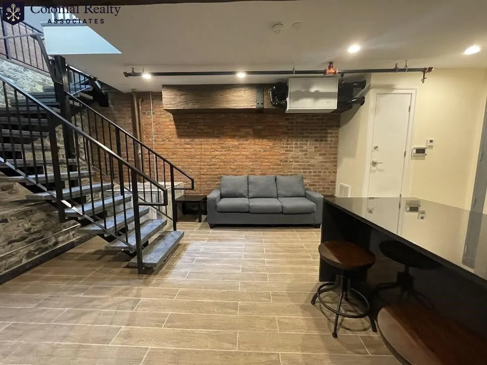 1 bed, 1 bath apartment for rent at 1024 Commonwealth Ave Unit 102, Boston — photo 2 of 11