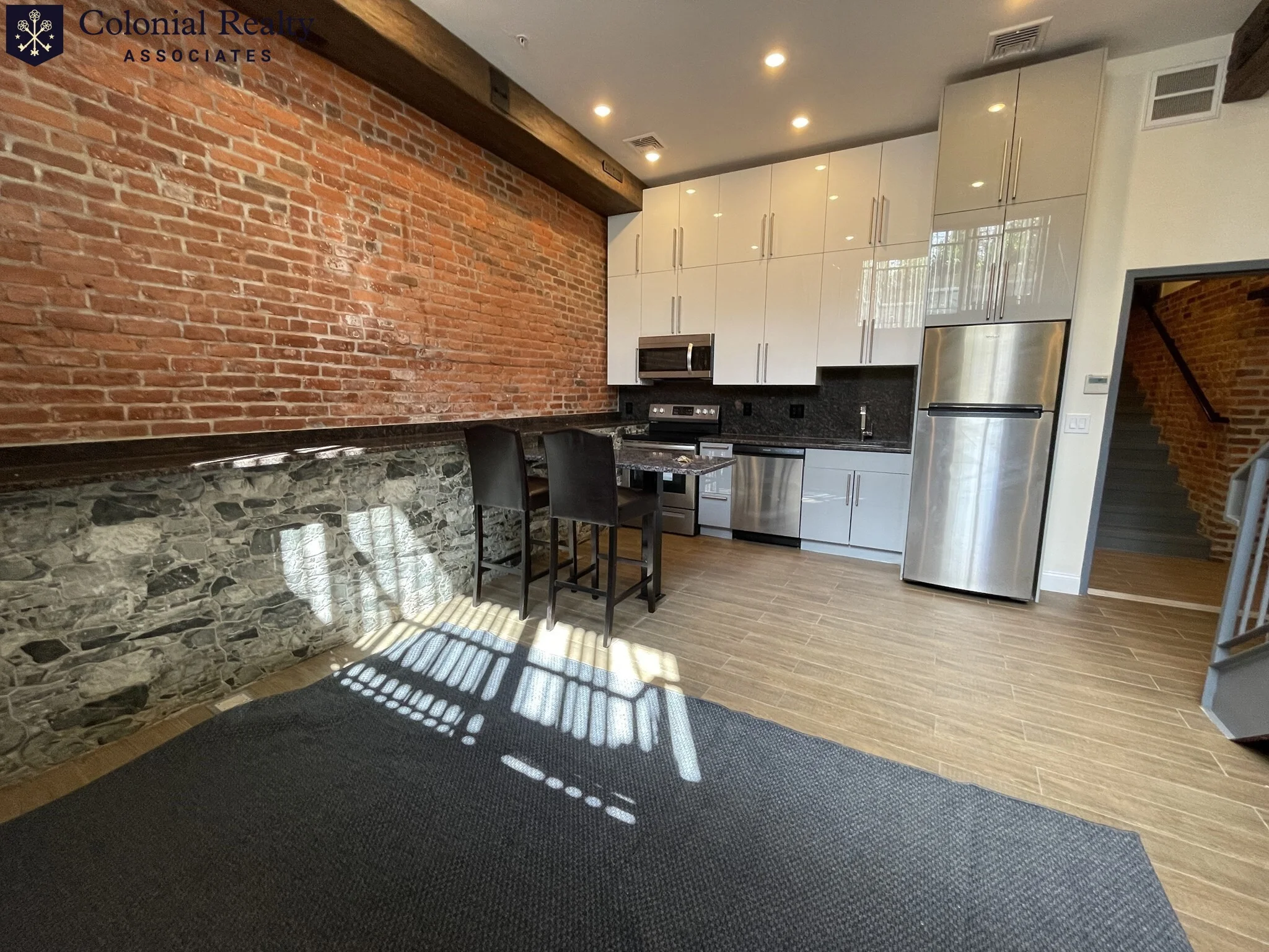 1 bed, 1 bath apartment for rent at 1024 Commonwealth Ave Unit 108, Boston — photo 2 of 12