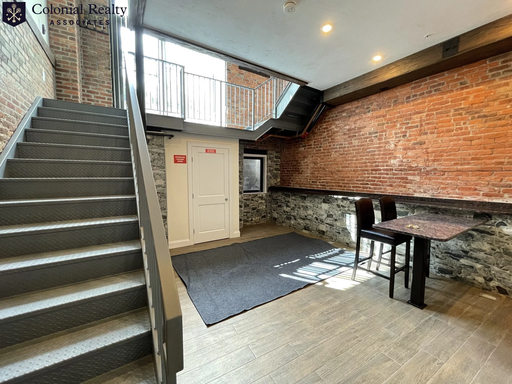 1 bed, 1 bath apartment for rent at 1024 Commonwealth Ave Unit 108, Boston — photo 5 of 12