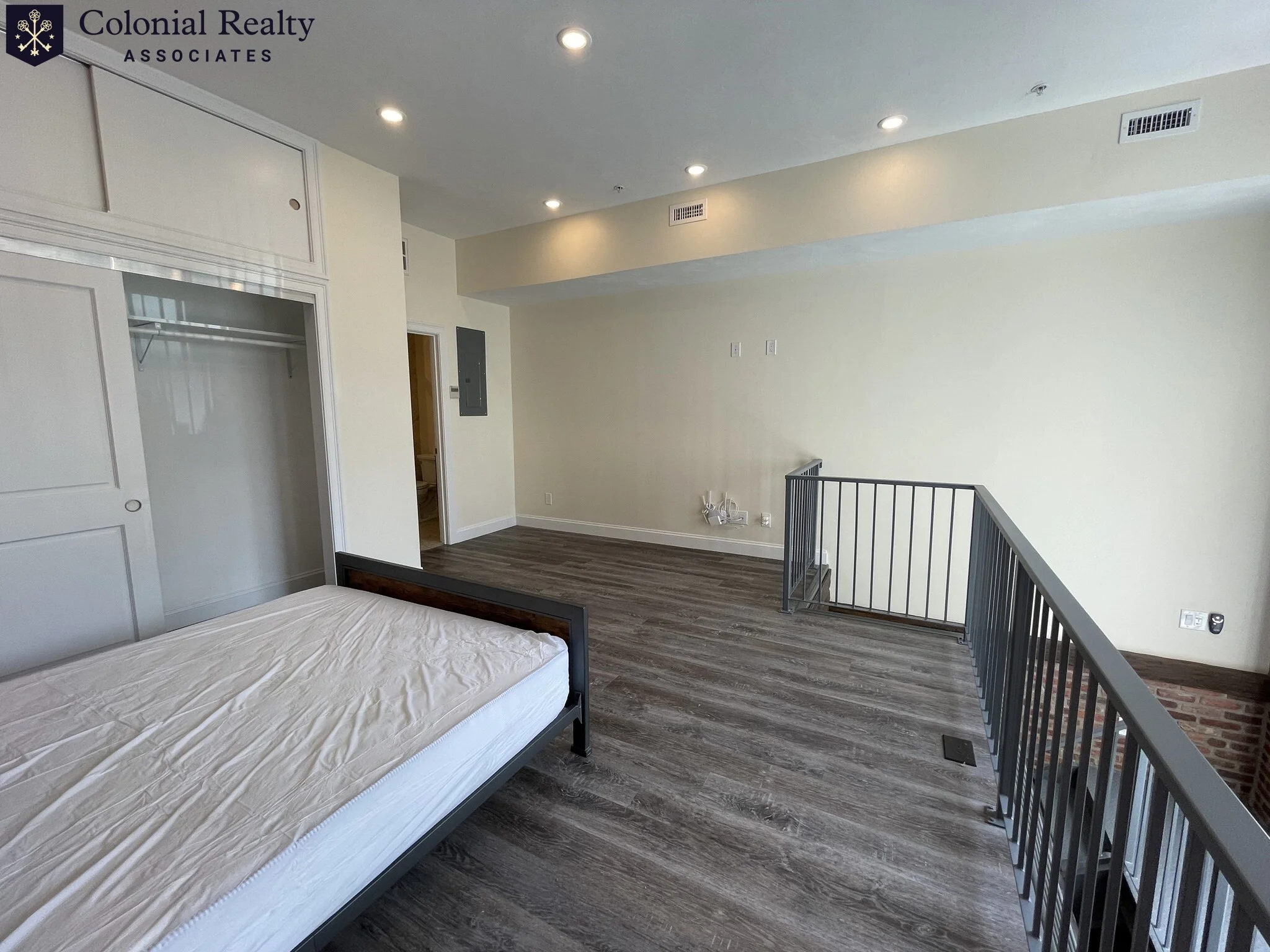 1 bed, 1 bath apartment for rent at 1024 Commonwealth Ave Unit 108, Boston — photo 8 of 12