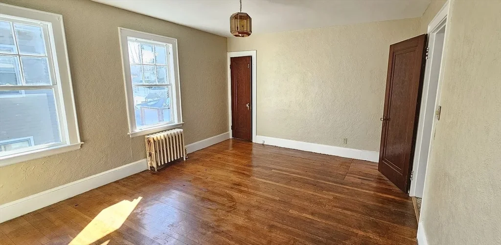 3 bed, 1 bath apartment for rent at 1024 N Main St Unit 1024, Brockton — photo 11 of 12
