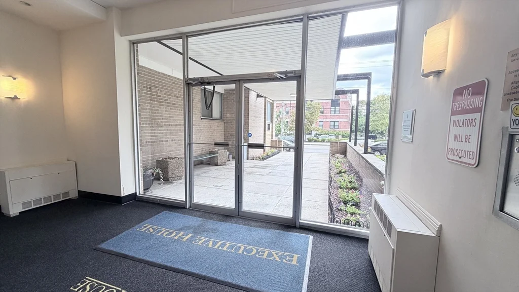1 bed, 1 bath apartment for rent at 1025 Hancock St Unit 10 B, Quincy — photo 9 of 16