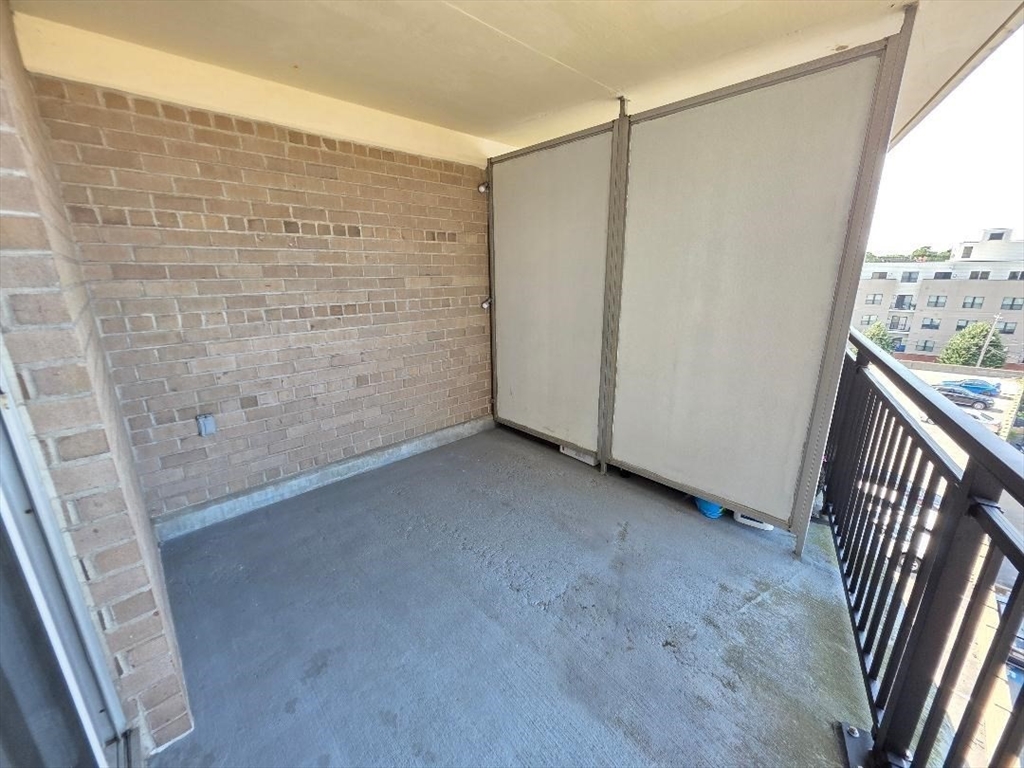 1 bed, 1 bath apartment for rent at 1025 Hancock St Unit 6K, Quincy Center — photo 11 of 16