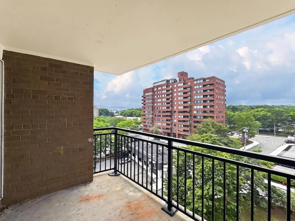 2 bed, 1 bath apartment for rent at 1025 Hancock St Unit 8C, Quincy — photo 18 of 21