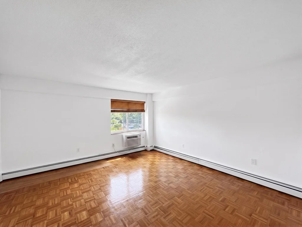 2 bed, 1 bath apartment for rent at 1025 Hancock St Unit 8C, Quincy — photo 13 of 21