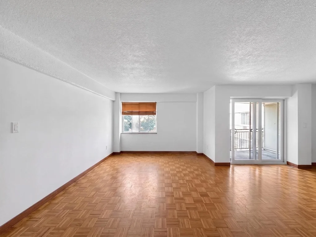 2 bed, 1 bath apartment for rent at 1025 Hancock St Unit 8C, Quincy — photo 8 of 21