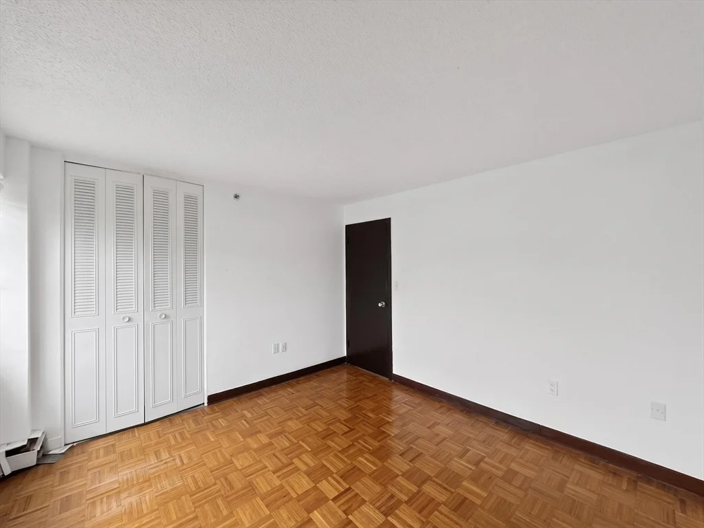 2 bed, 1 bath apartment for rent at 1025 Hancock St Unit 8C, Quincy — photo 9 of 21