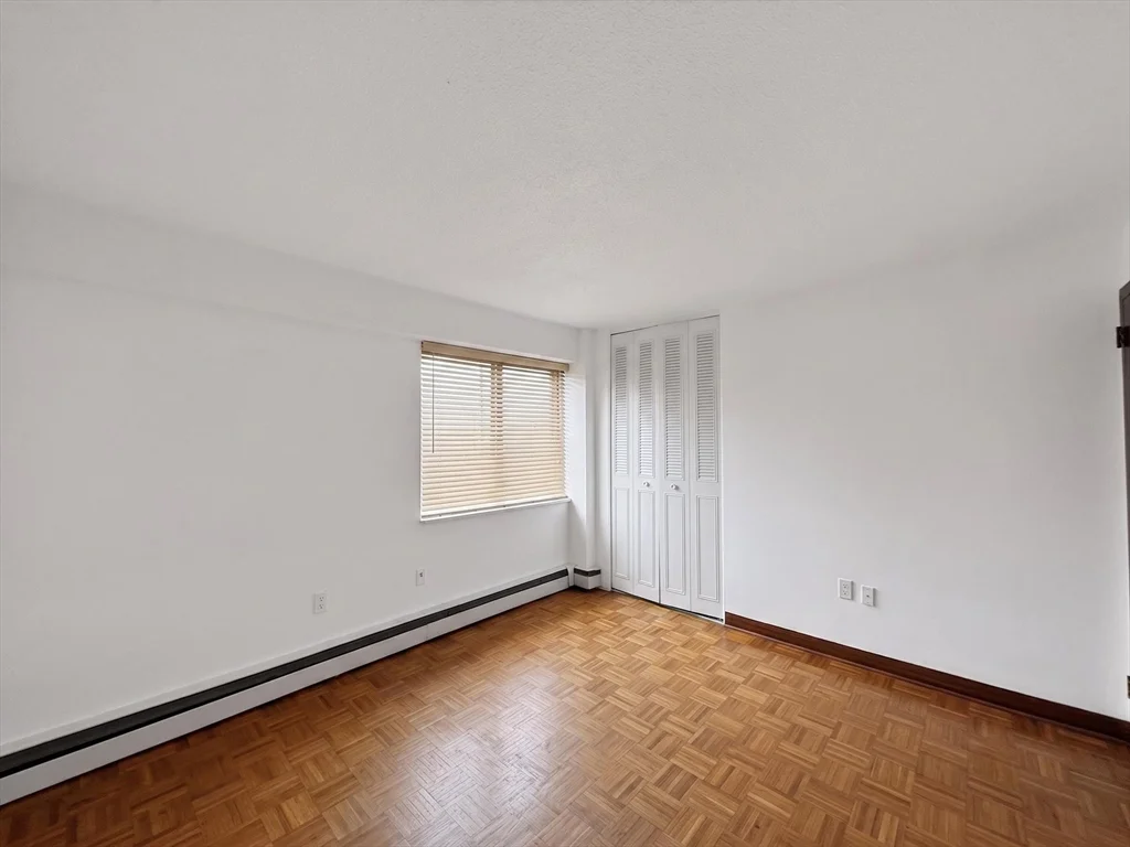 2 bed, 1 bath apartment for rent at 1025 Hancock St Unit 8C, Quincy — photo 10 of 21