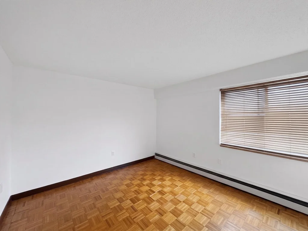 2 bed, 1 bath apartment for rent at 1025 Hancock St Unit 8C, Quincy — photo 12 of 21