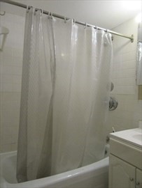 Studio bed, 1 bath apartment for rent at 1025 Hancock Unit 1E, Quincy — photo 6 of 8