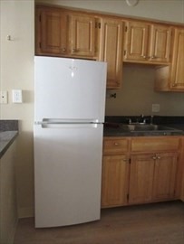 Studio bed, 1 bath apartment for rent at 1025 Hancock Unit 1E, Quincy — photo 3 of 8