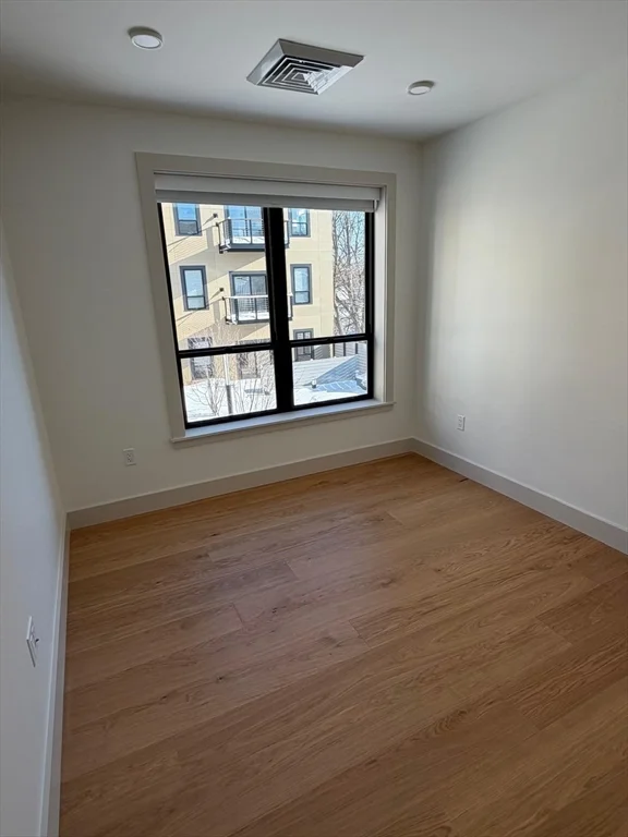 2 bed, 2 bath apartment for rent at 1025 Massachusetts Ave Unit 302, Arlington Heights — photo 9 of 20