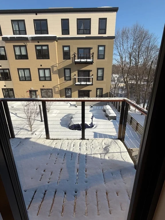 2 bed, 2 bath apartment for rent at 1025 Massachusetts Ave Unit 302, Arlington Heights — photo 4 of 20
