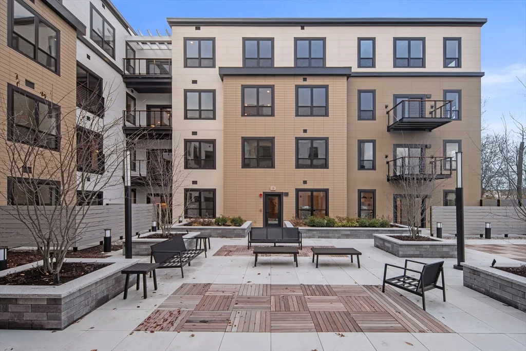 2 bed, 2 bath apartment for rent at 1025 Massachusetts Ave Unit 501, Arlington Heights — photo 14 of 30