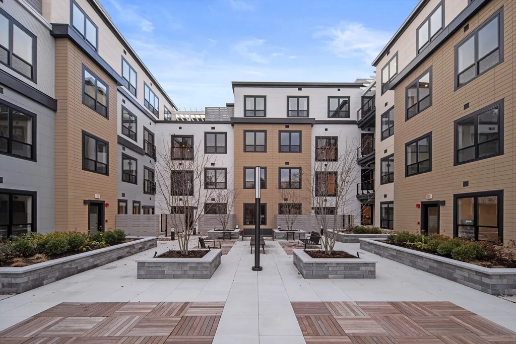 2 bed, 2 bath apartment for rent at 1025 Massachusetts Ave Unit 501, Arlington Heights — photo 12 of 30