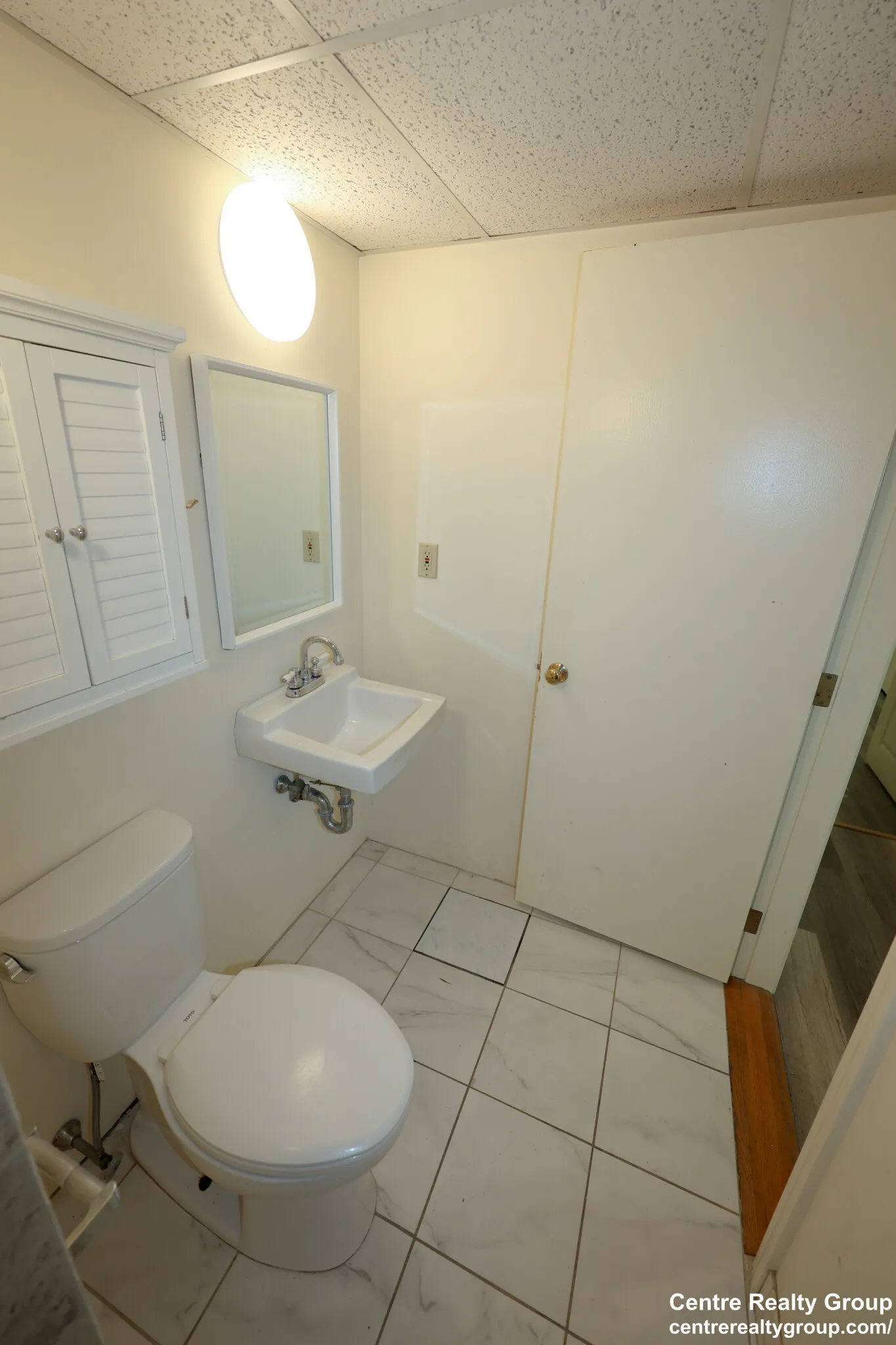2 bed, 1 bath apartment for rent at 1026 Chestnut St Unit B, Newton Upper Falls — photo 8 of 12