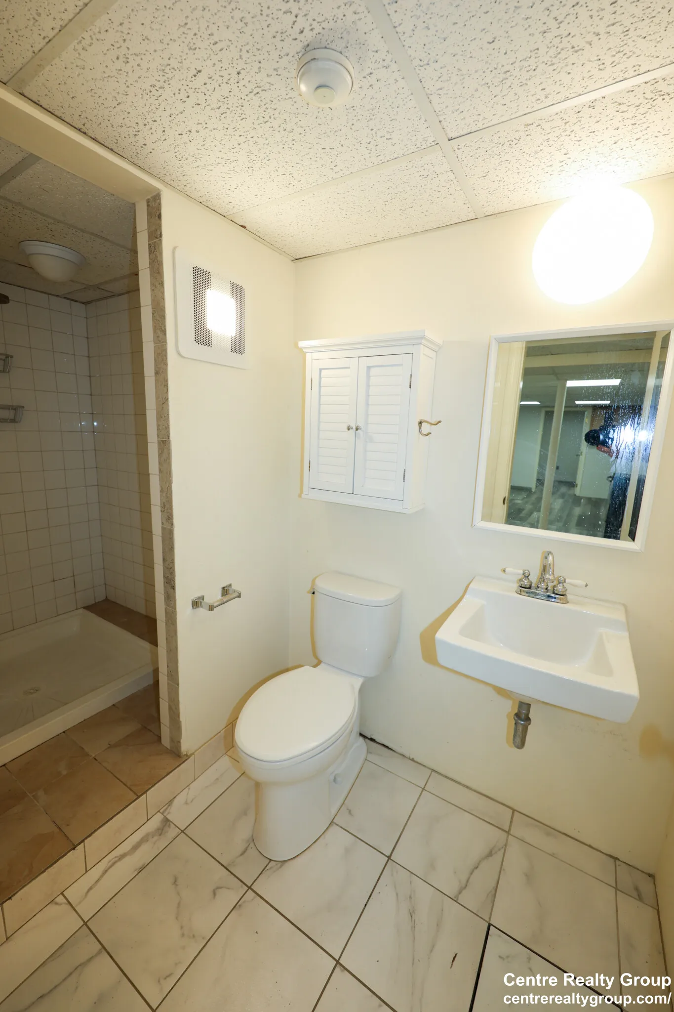 2 bed, 1 bath apartment for rent at 1026 Chestnut St Unit B, Newton Upper Falls — photo 9 of 12