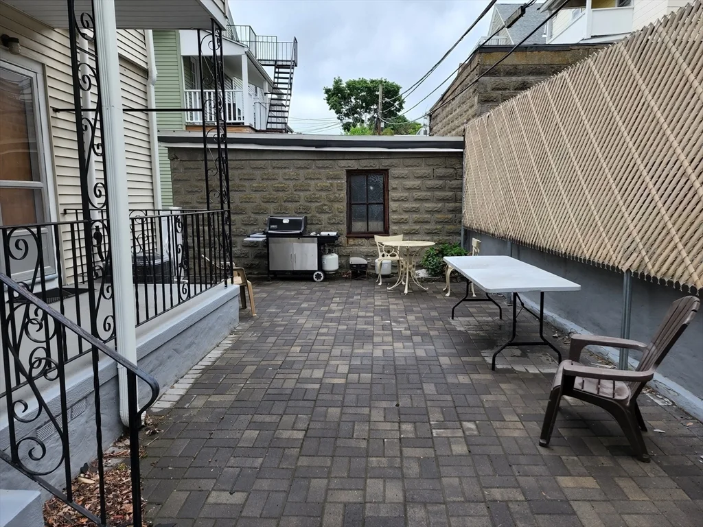 3 bed, 2 bath apartment for rent at 1027 Broadway Unit 1, Tufts University — photo 19 of 20