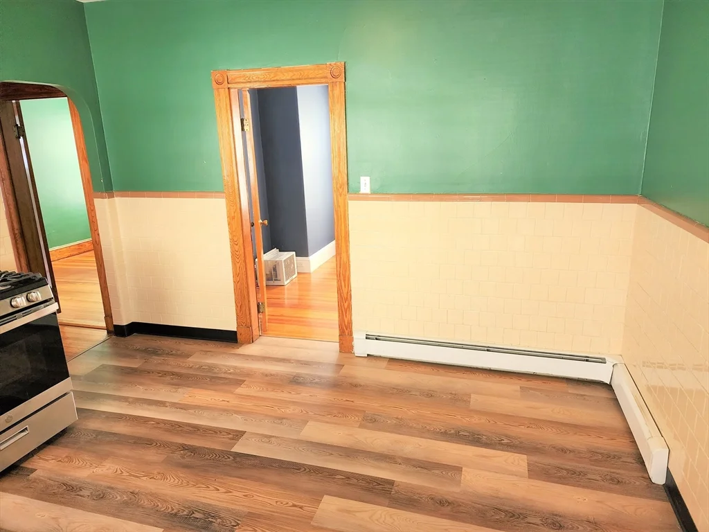 3 bed, 2 bath apartment for rent at 1027 Broadway Unit 1, Tufts University — photo 2 of 20