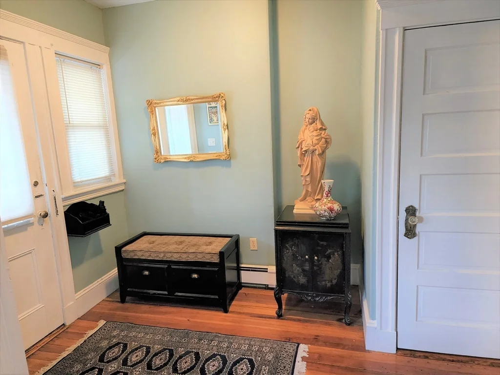 3 bed, 2 bath apartment for rent at 1027 Broadway Unit 1, Tufts University — photo 8 of 20