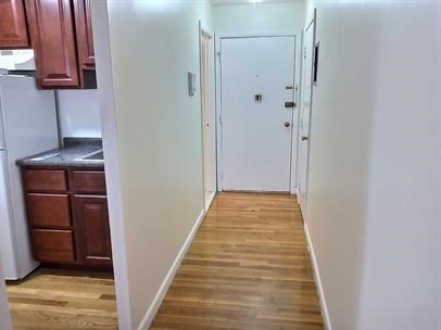 Studio bed, 1 bath apartment for rent at 1027 Commonwealth Ave Unit 28, Allston — photo 2 of 5